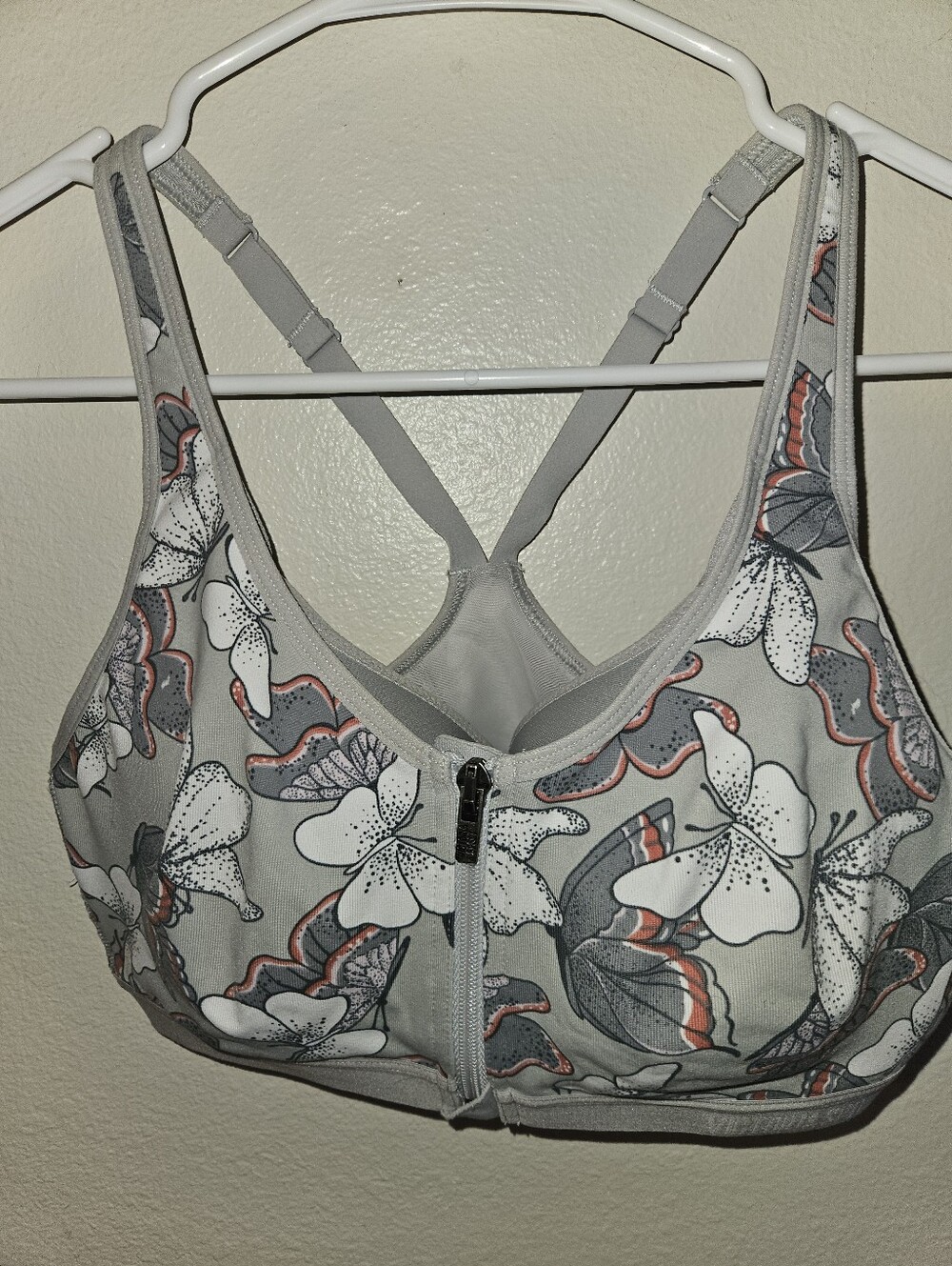 Victoria Sport Womans Floral Bra Size 34C